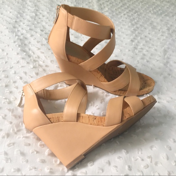 NEW BCBGeneration Nude Tan Strappy Wedge Sandals - Picture 4 of 8